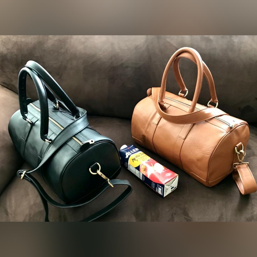 *** This has minor flaws*** Leather Duffle, Small Duffle, Day trip Bag - Picture 13 of 16
